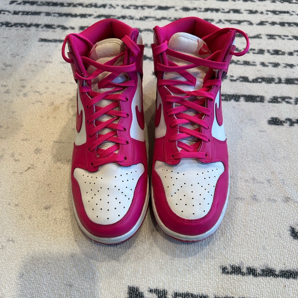 Women’s Nike High-Top Dunks